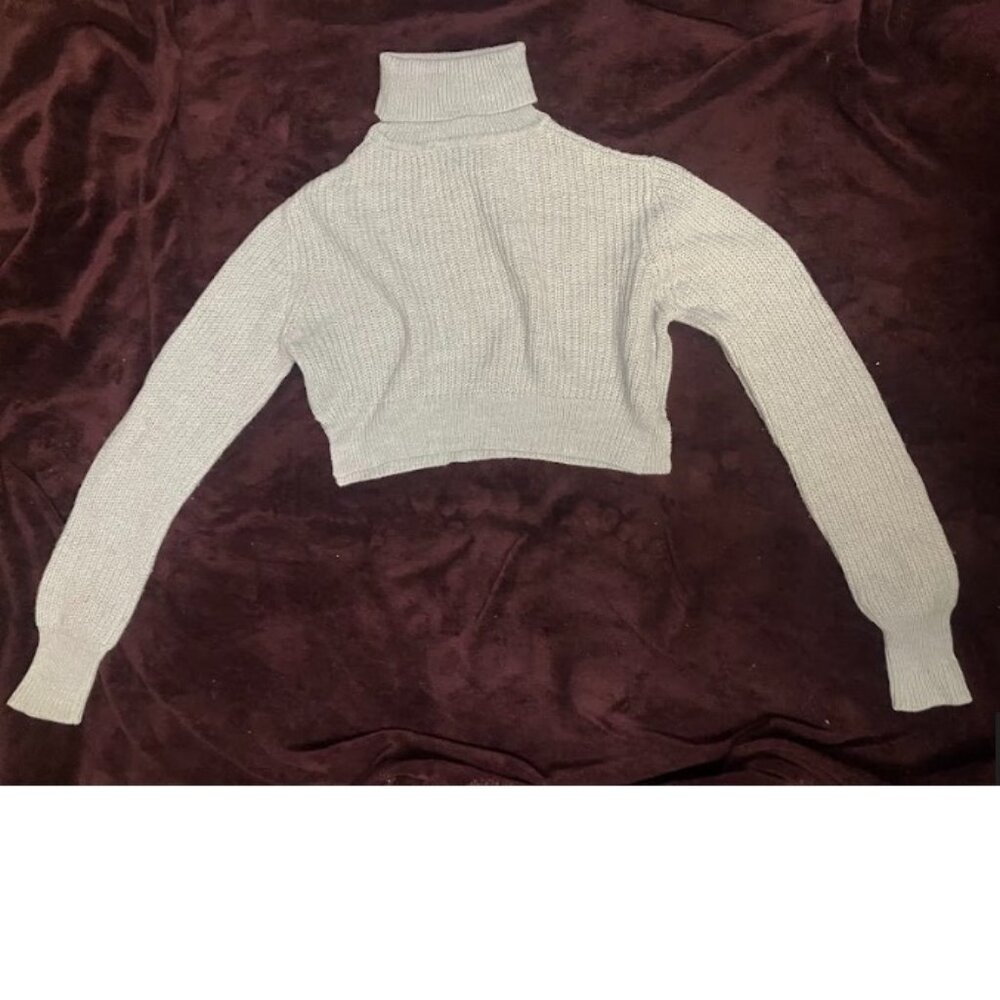 Gray Knit Turtleneck Cropped Sweater